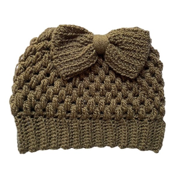 Handmade Horsetail Womens Knitted Beanie - Picture 7 of 10